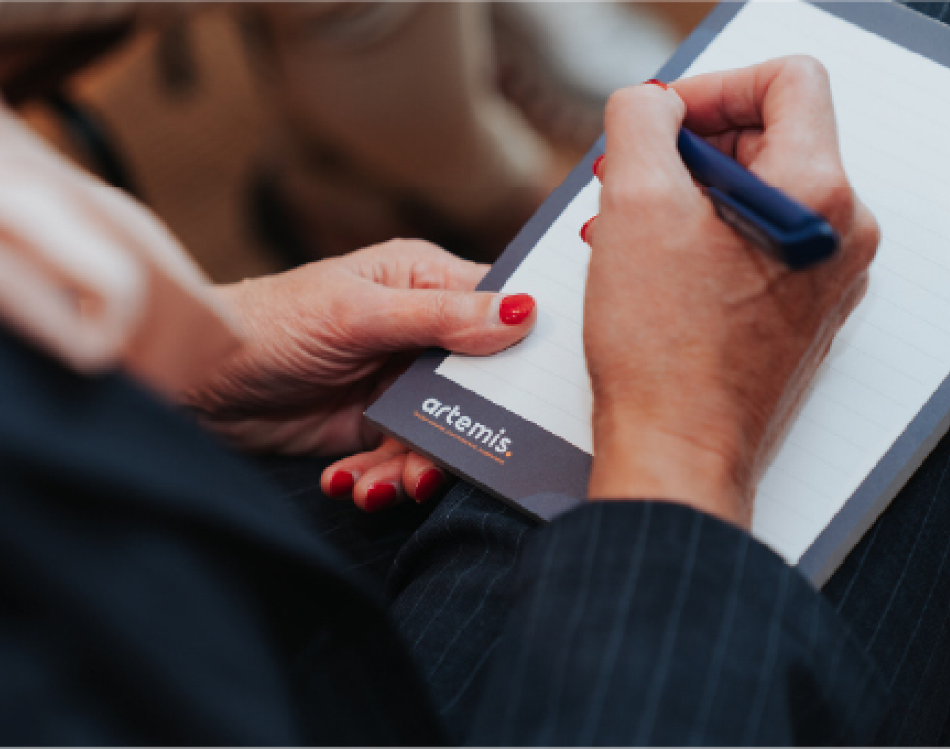 Artemis nieuws december 2025 vrijwilligers gedreven onderneemsters vrije beroepers intrapreneurs teamlid vriwjilliger kort