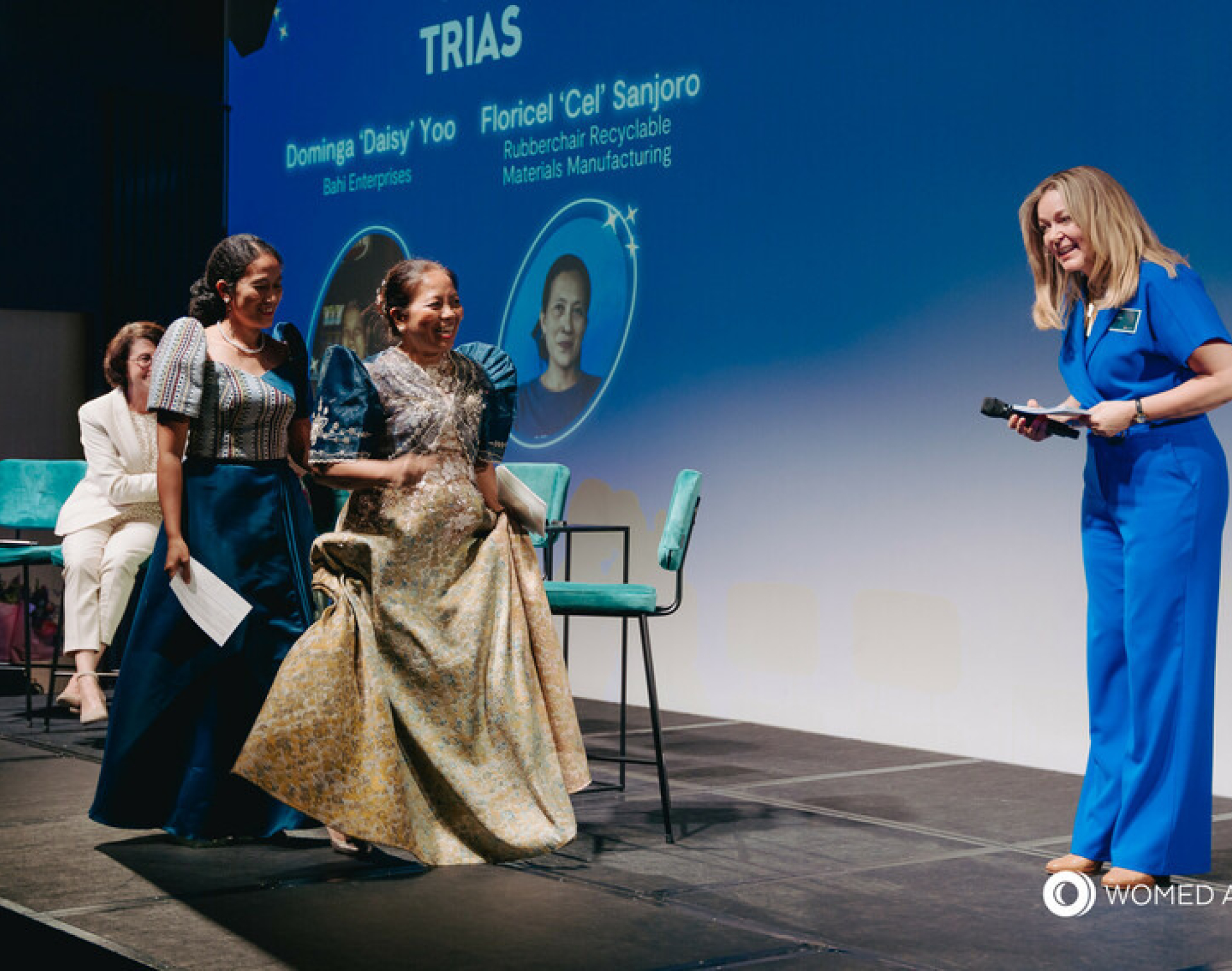 RS37754 womedaward 92 53725631371 o scr